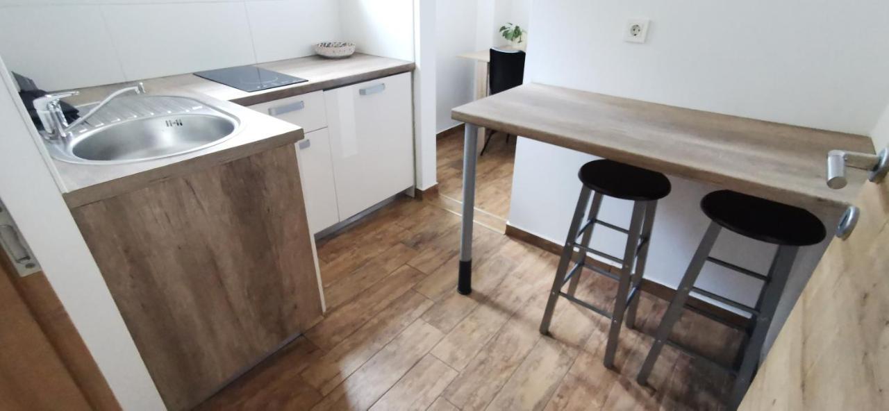 Apartments Domovoj Medvode Eksteriør bilde